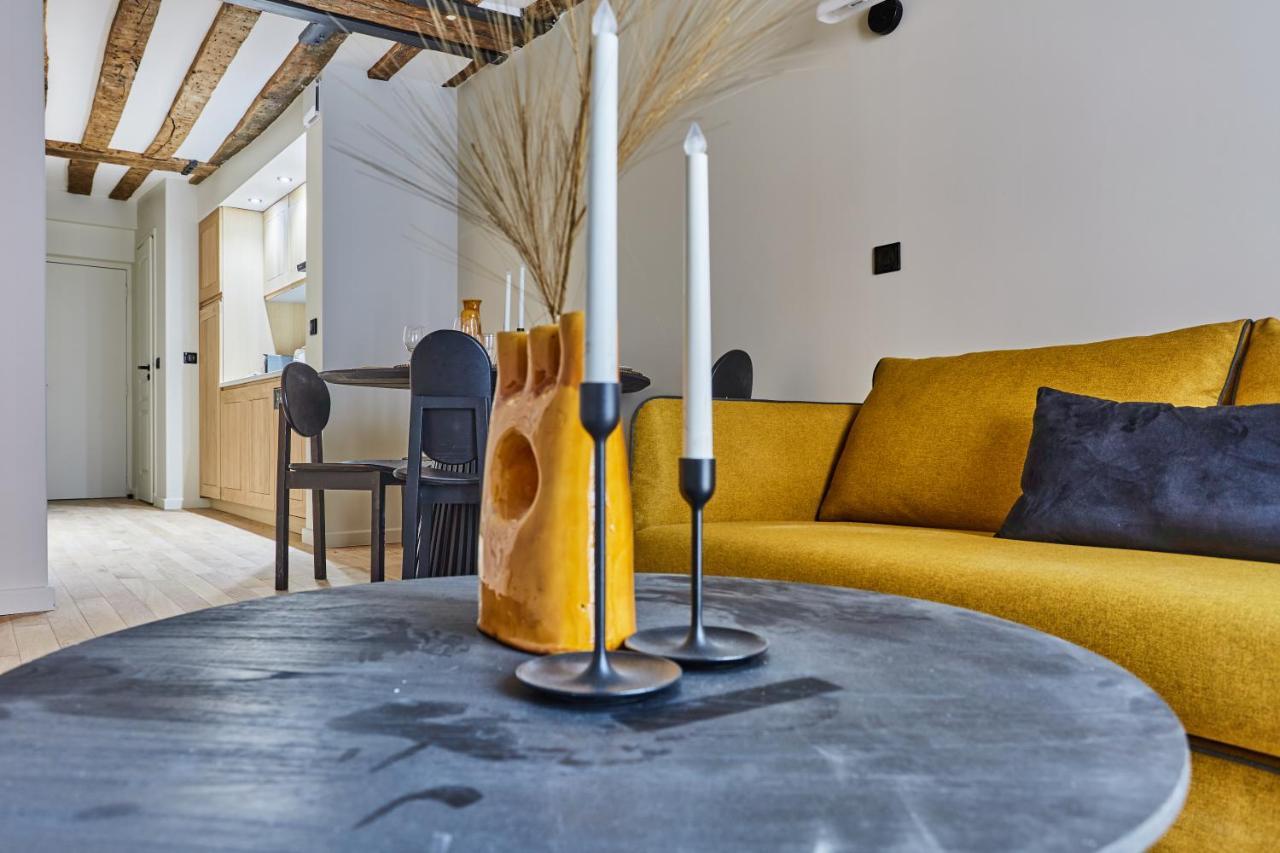 Center Of By Prestige Appartement Parijs