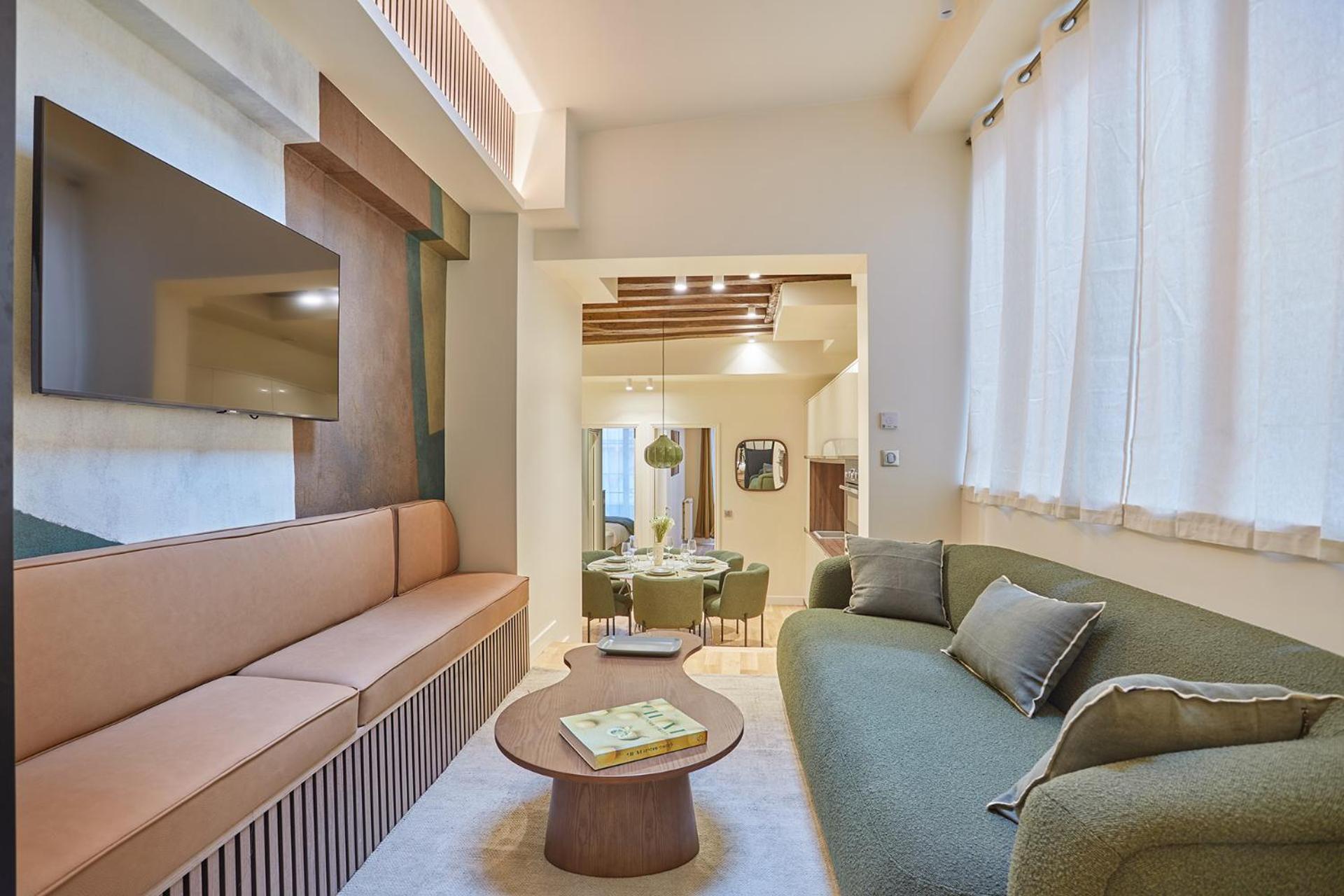 Center Of By Prestige Appartement Parijs