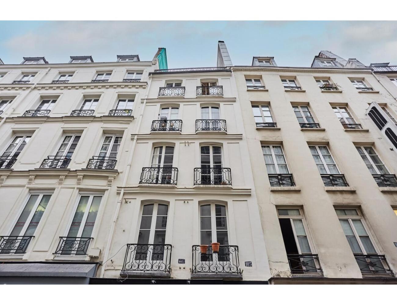 Center Of By Prestige Appartement Parijs